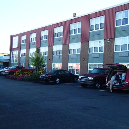 Claymore Inn And Suites Antigonish Exterior foto